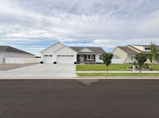 806 E 1475 N, Shelley, ID 83274