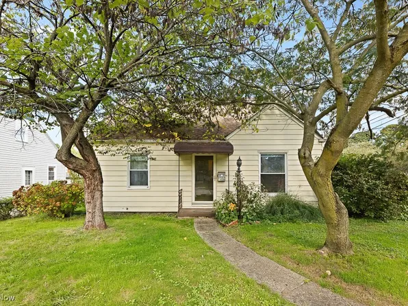 1299 Eastwood Ave, Akron, OH 44305
