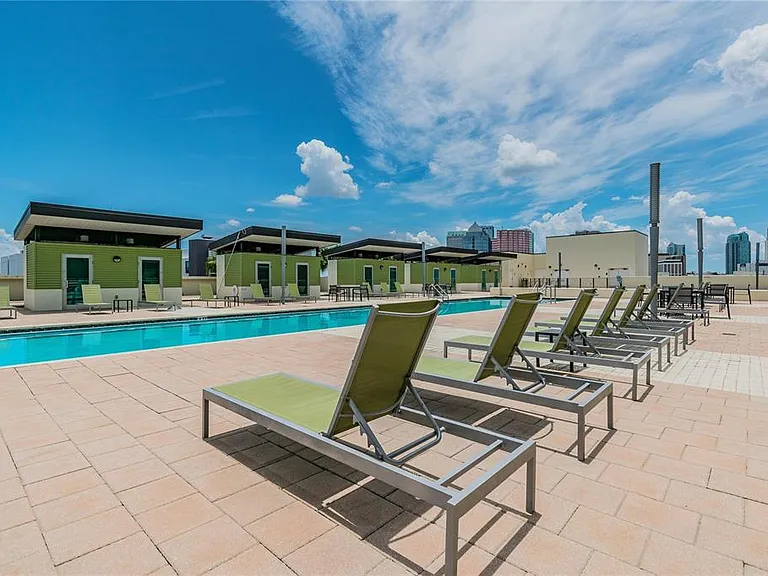 1120 E Kennedy Blvd #612 — Photo 32