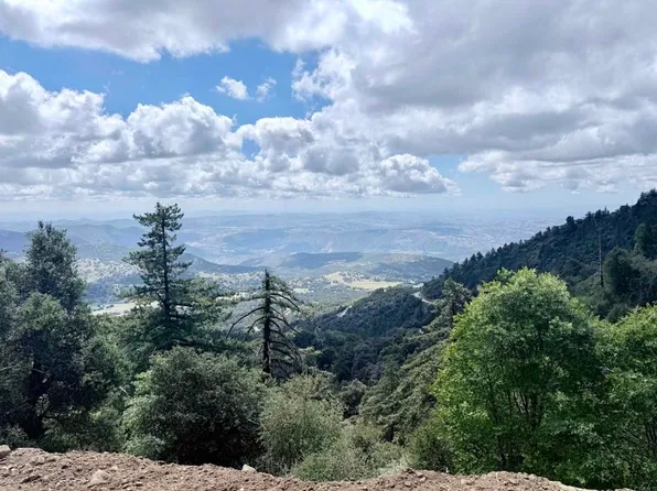32900 S Grade Rd, Palomar Mountain, CA 92060