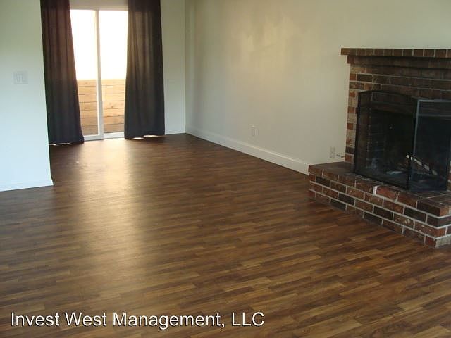 1st image of 3108 Kauffman Ave APT G