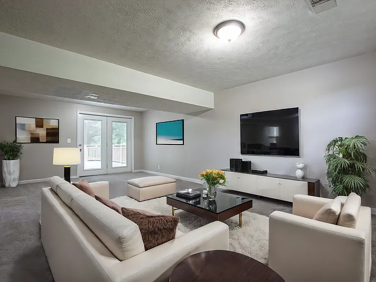 9123 Berry St — Photo 24