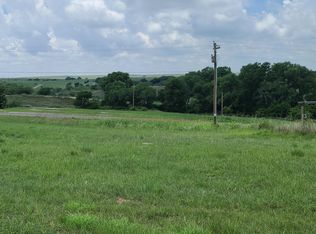 2 Richard Dr, Clarendon, TX 79226