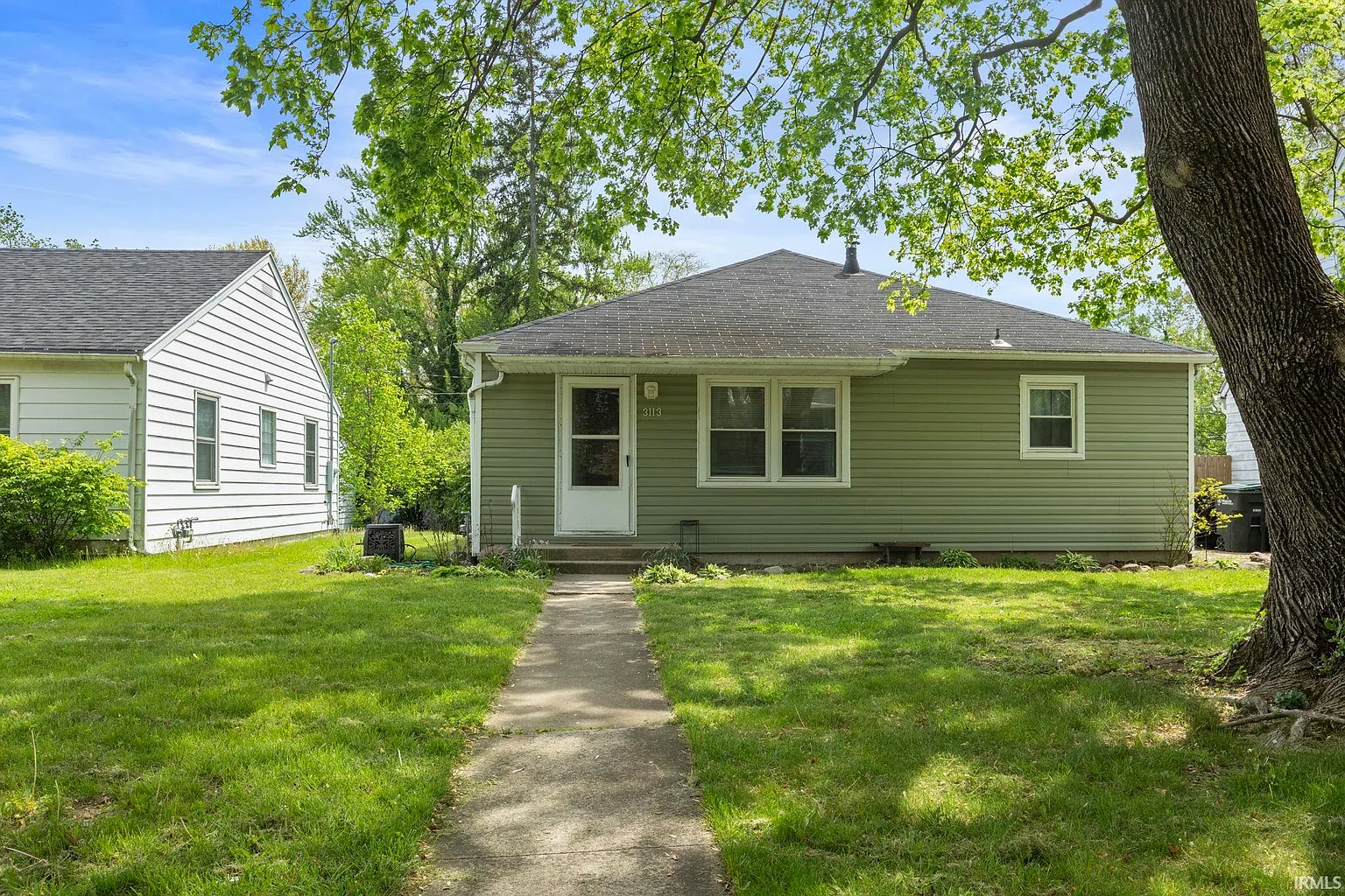 3113 W Torquay Rd photo 1