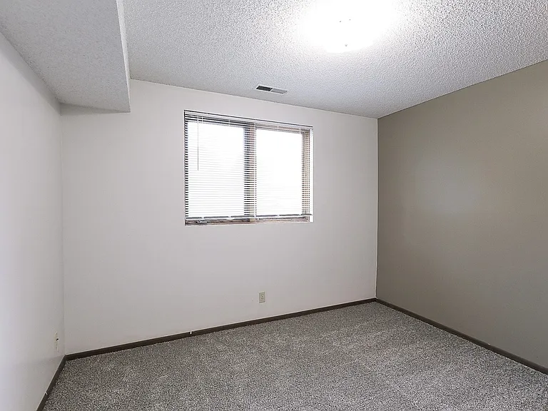 535 North 23rd St — Photo 38
