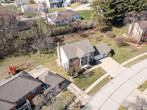 5th image of 4021 Hartwick Ct