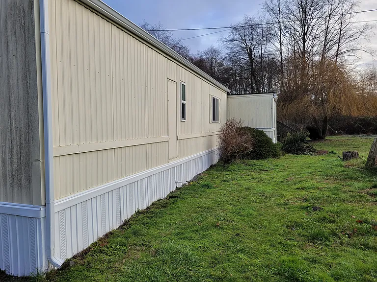 164 Lewis Rd — Photo 15