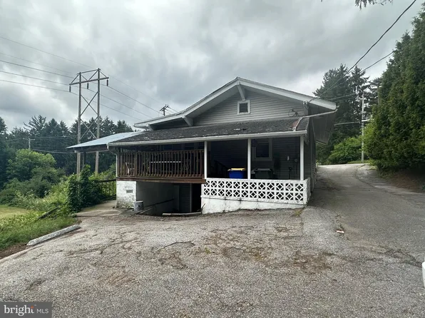 1851 Carlisle Rd, York, PA 17408