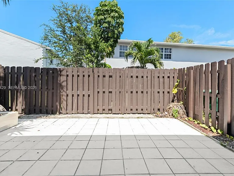 1774 SW 81st Ln #1 — Photo 1