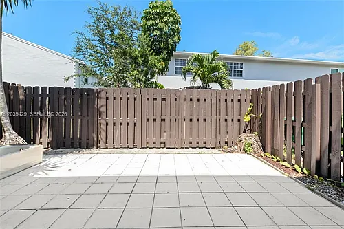 1774 SW 81st Ln Photo 1
