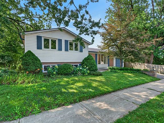 2nd image of 36 Dallington Dr