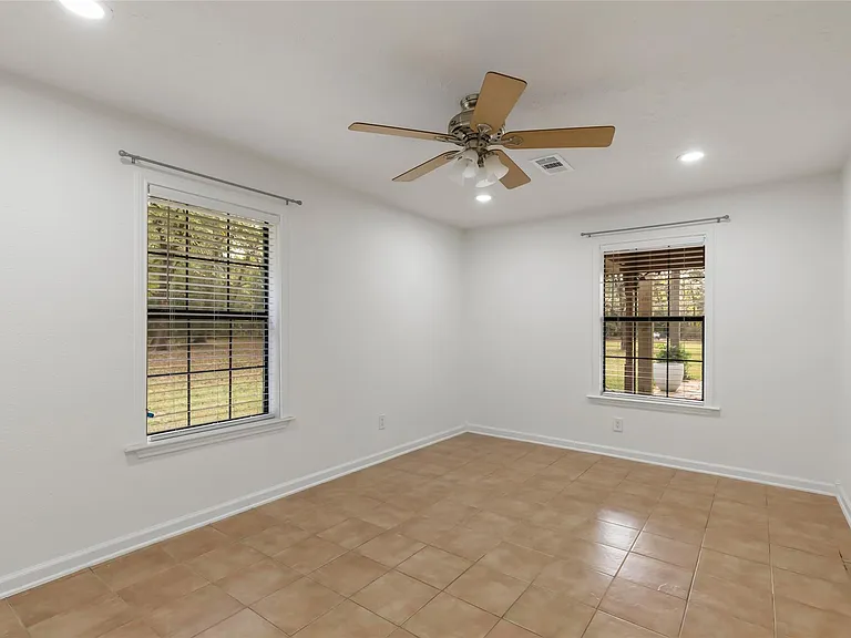 22595 Pineridge Dr — Photo 7