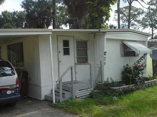 1895 N Tamiami Trl, North Fort Myers, FL 33903