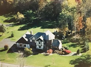 1309 Partridge Dr, Castleton, NY 12033