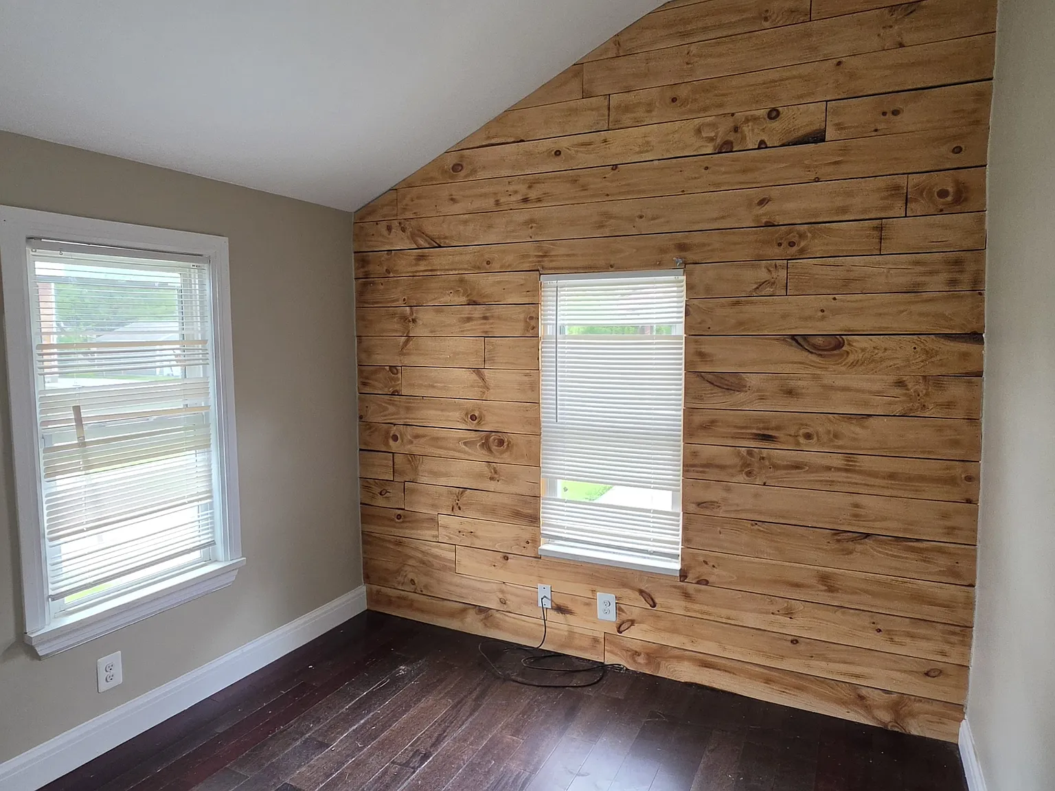13501 Vernon Avenue - 1 — Photo 4