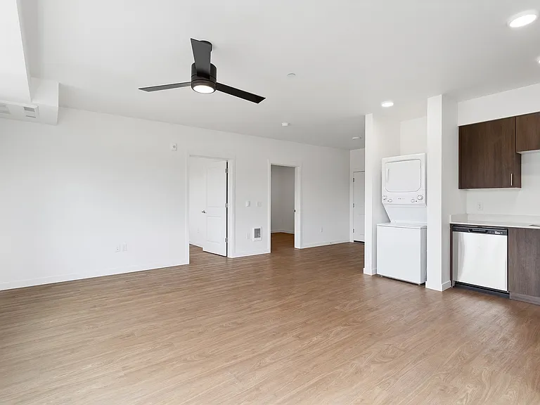 NW 99 Apartments — Photo 41