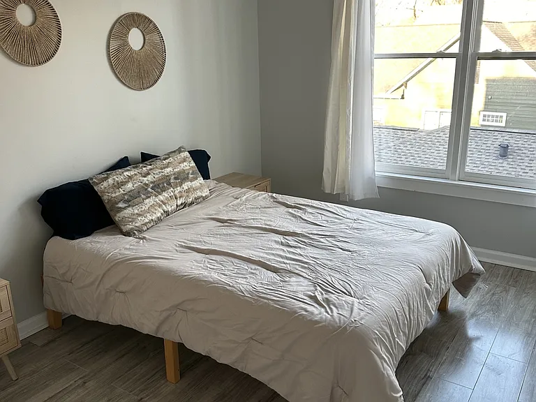 1529 Oakview Rd #2 — Photo 8