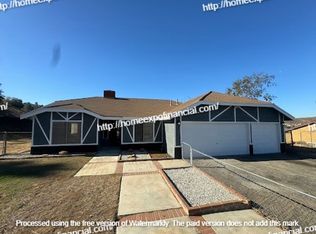 7520 Live Oak Dr, Riverside, CA 92509
