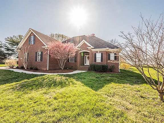 2nd image of 3628 Summer Breeze Ct