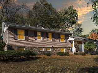 10624 Verdin St NW, Coon Rapids, MN 55433