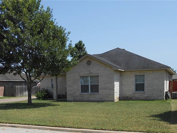 2nd image of 1728 Riverchase Ave