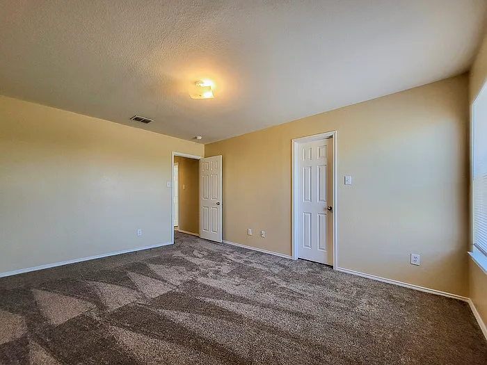 2061 Fair Crest Trl — Photo 11