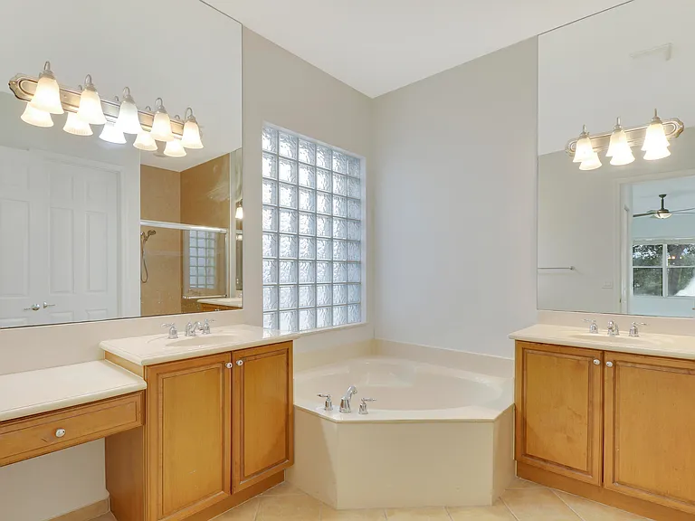 11351 Majestic Acres Ter — Photo 19