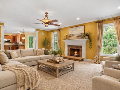 3 Trappers Path, Lakeville, MA, 02347