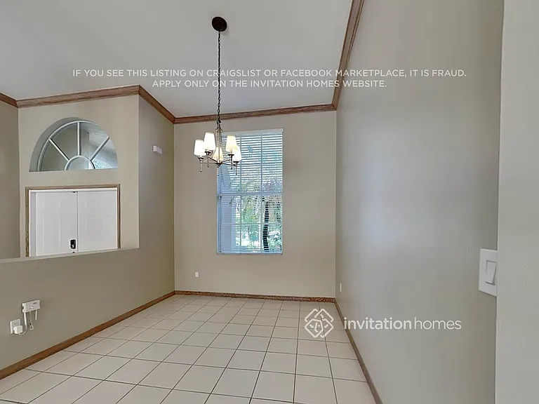 18101 SW 83rd Ct — Photo 3