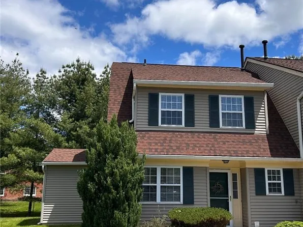 20 Autumn Leaf Court, Montgomery, NY 12549