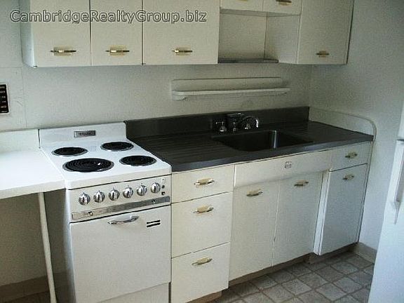2nd image of 311 Memorial Dr #221C