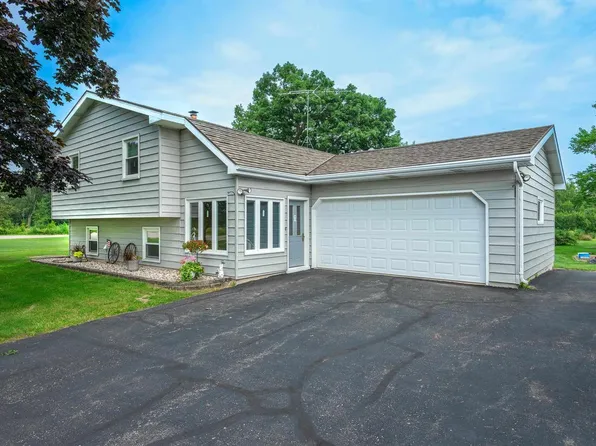 N8890 Big Island Road, Berlin, WI 54923