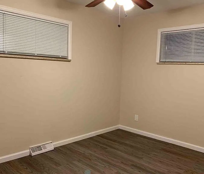 W 13th Pl — Photo 3