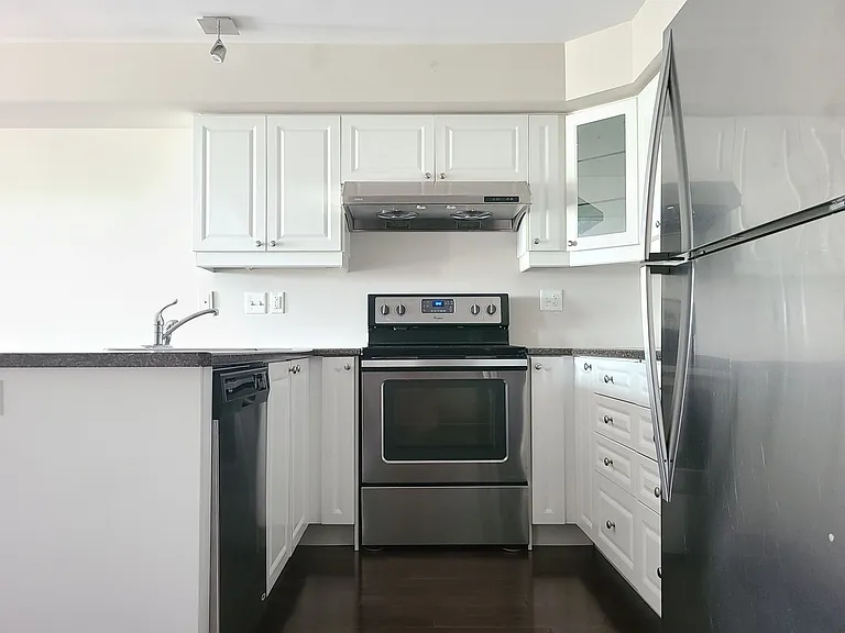 15 Hays Blvd #19 — Photo 6