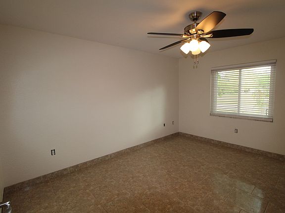 2nd image of 4823 Camus St