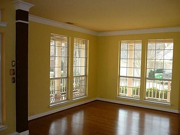 5th image of 4221 Liberty Ct