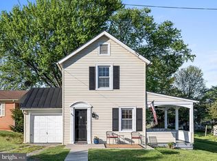 205 Liberty St, Berryville, VA 22611