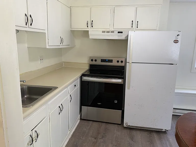 14 White Oak Rd #14A — Photo 3