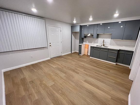 5th image of 1334 N Las Palmas Ave #113