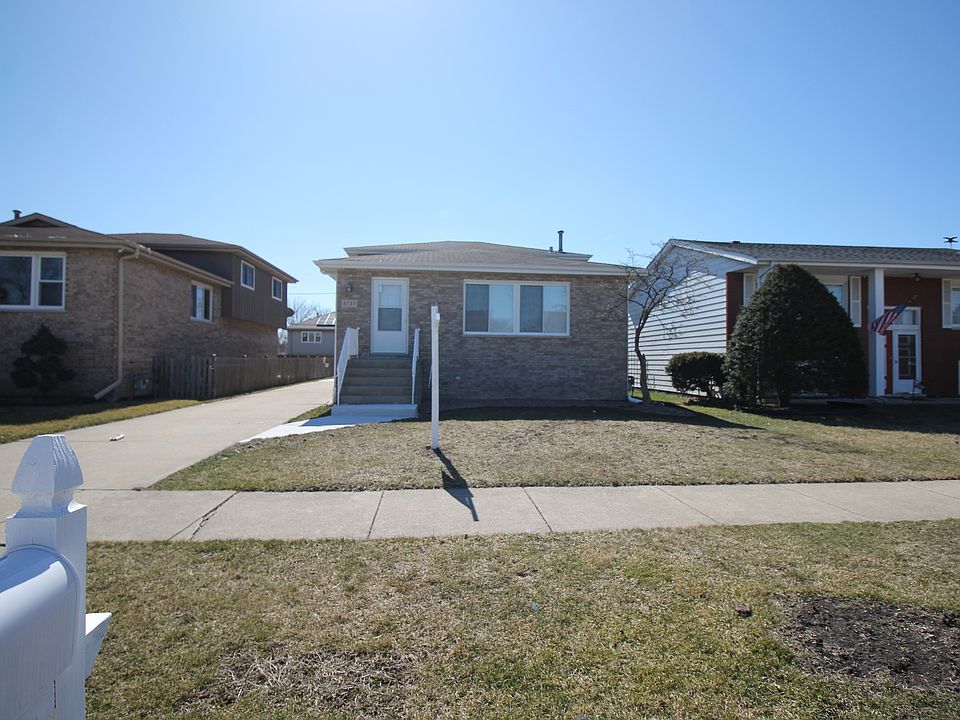 1st image of 5737 W 87th Pl