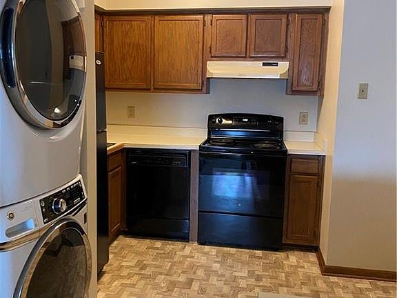4th image of 1301 Hampton Blvd APT 203