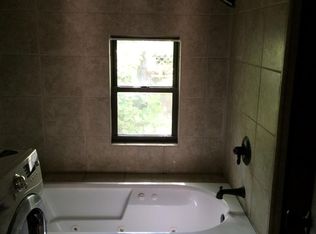 3219 N Kenmore Ave #COACH, Chicago, IL 60657