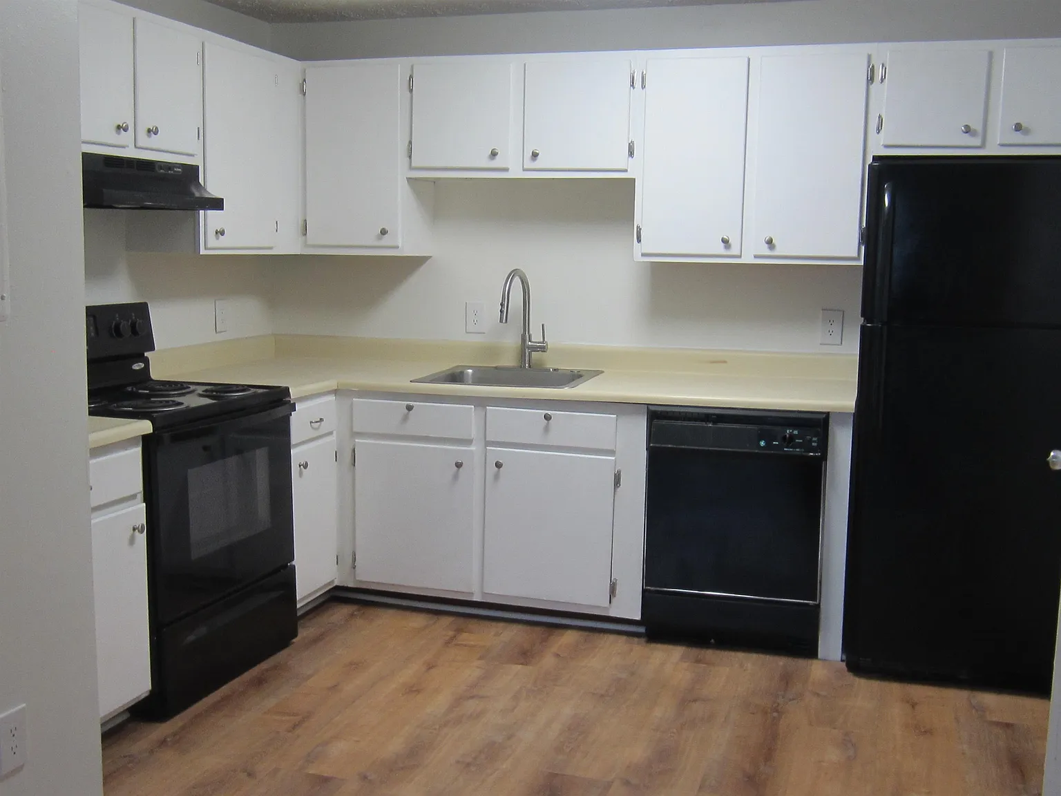 Bass Island Estates — Photo 4