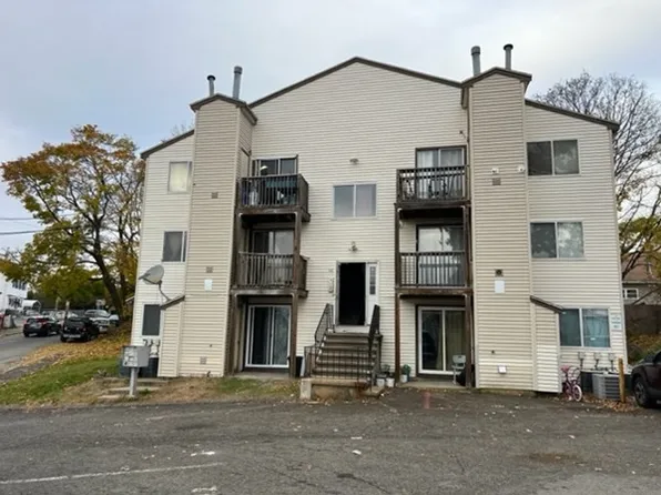 20 Powell St APT 9, Lowell, MA 01851