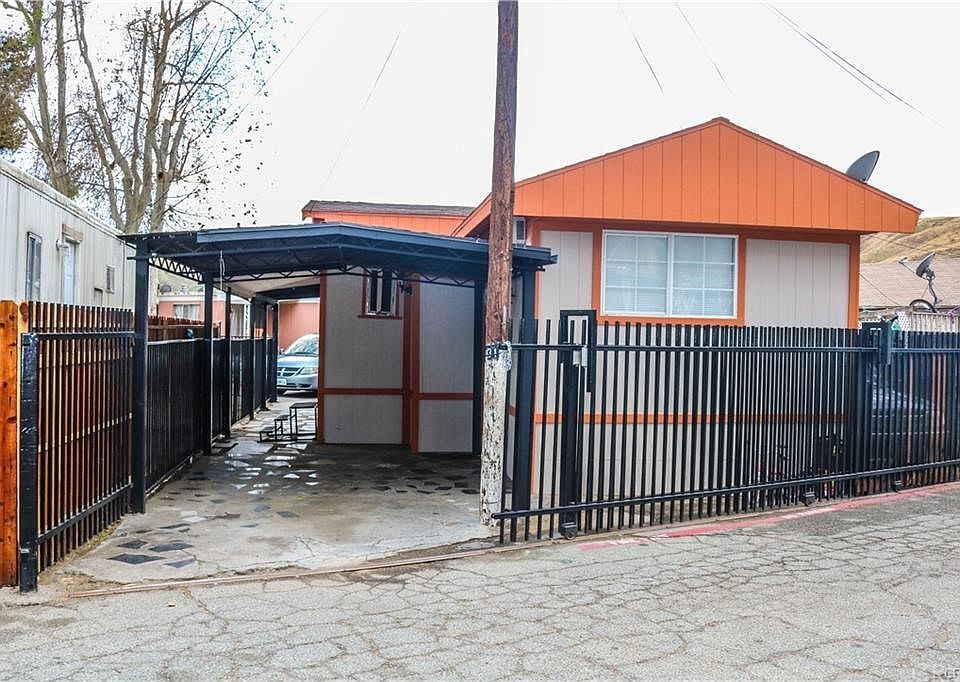 1st image of 4015 N Mountain Dr #31