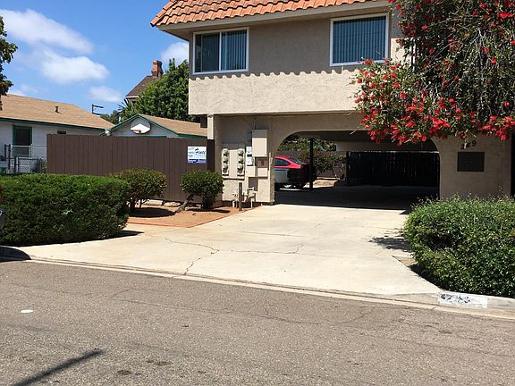 2nd image of 249 Twin Oaks Ave #2