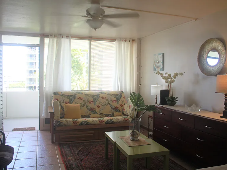 425 Ena Rd #A-808 — Photo 2