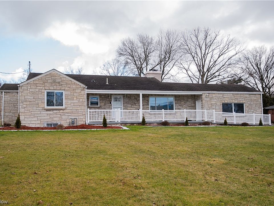 1st image of 37 Woodview Ave
