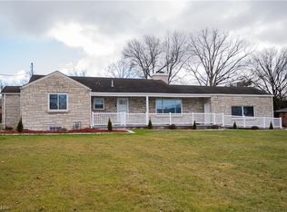 37 Woodview Ave, Youngstown, OH