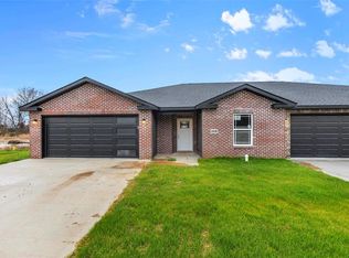 102 Beechwood Lane Cpe, Cape Girardeau, MO 63701